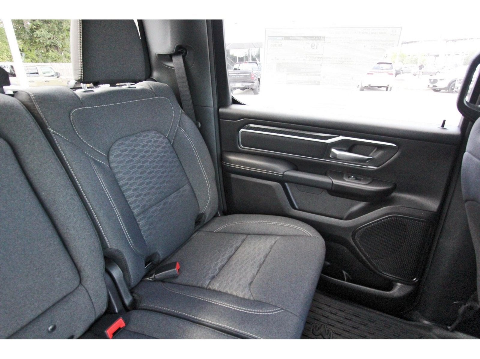 2027 RAM 1500 Big Horn/Lone Star Lone Star 4x2 Crew Cab 5'7" Box