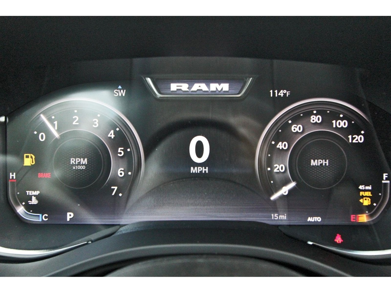 2027 RAM 1500 Big Horn/Lone Star Lone Star 4x2 Crew Cab 5'7" Box