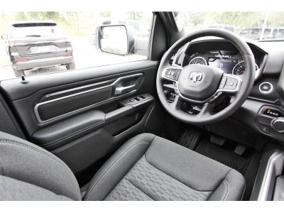 2026 RAM 1500 Big Horn/Lone Star Lone Star 4x2 Crew Cab 5'7" Box
