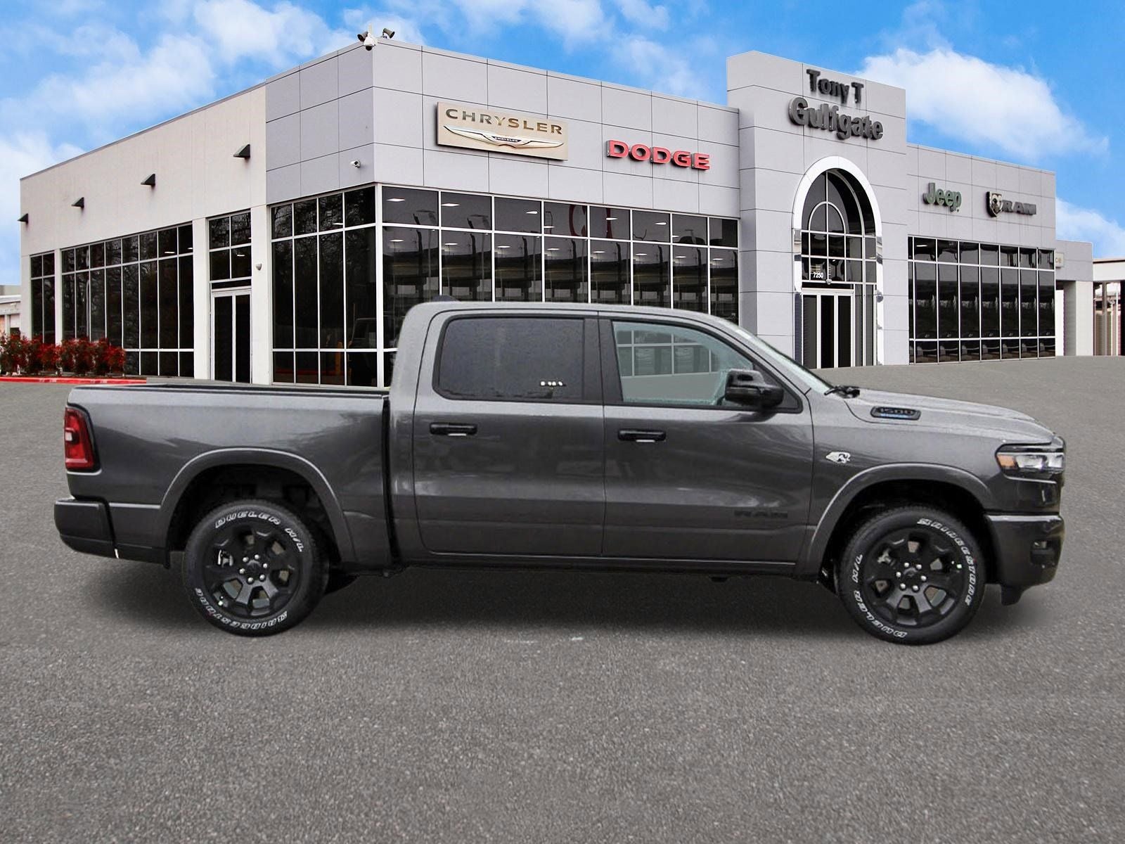 2026 RAM 1500 Big Horn/Lone Star Lone Star 4x2 Crew Cab 5'7" Box
