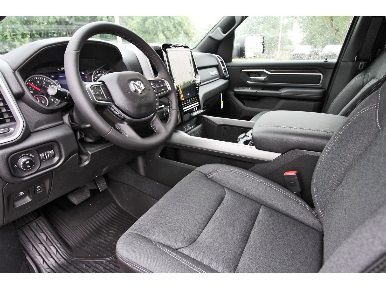 2026 RAM 1500 Big Horn/Lone Star Lone Star 4x2 Crew Cab 5'7" Box