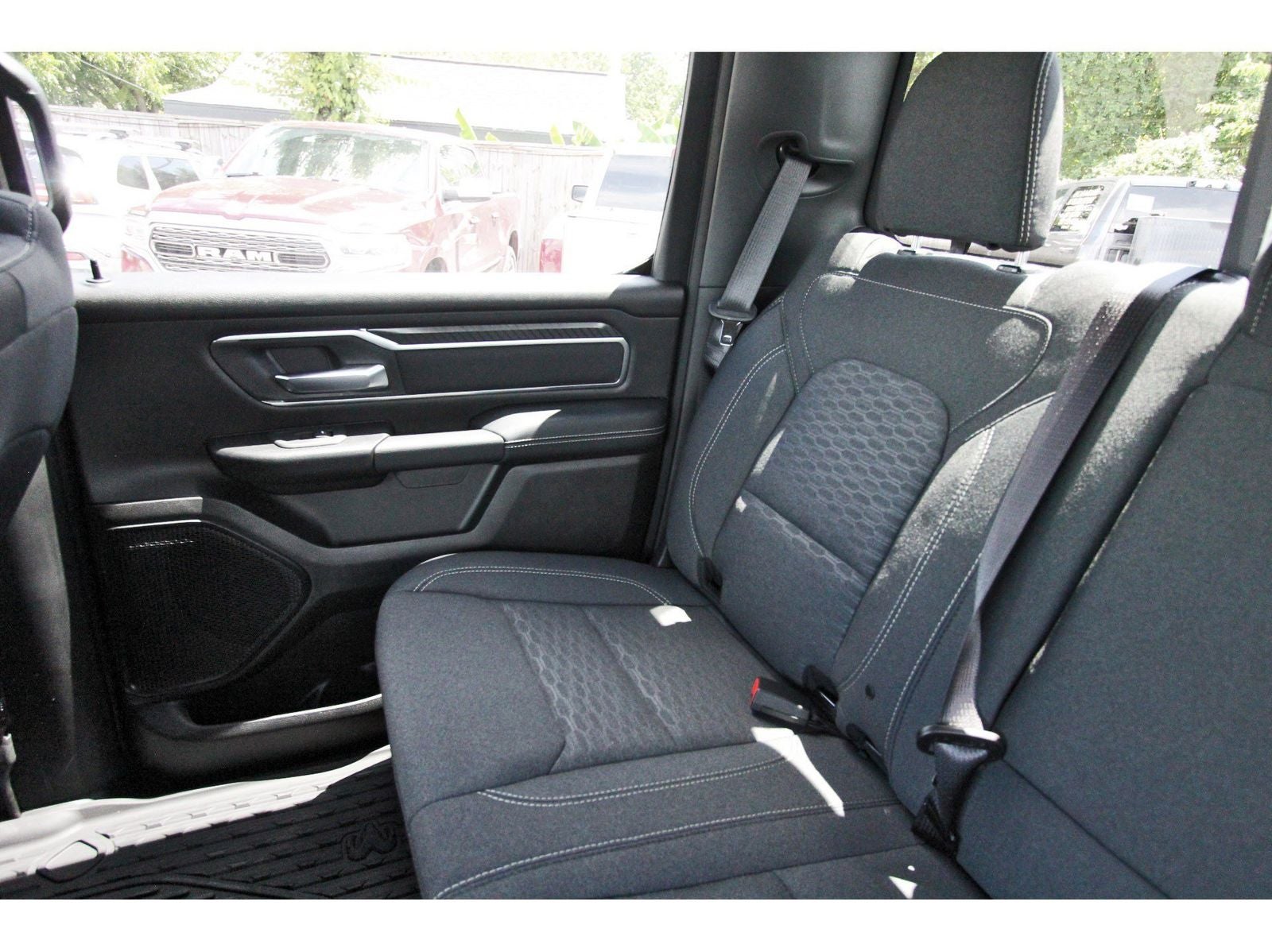 2027 RAM 1500 Big Horn/Lone Star Lone Star 4x2 Crew Cab 5'7" Box