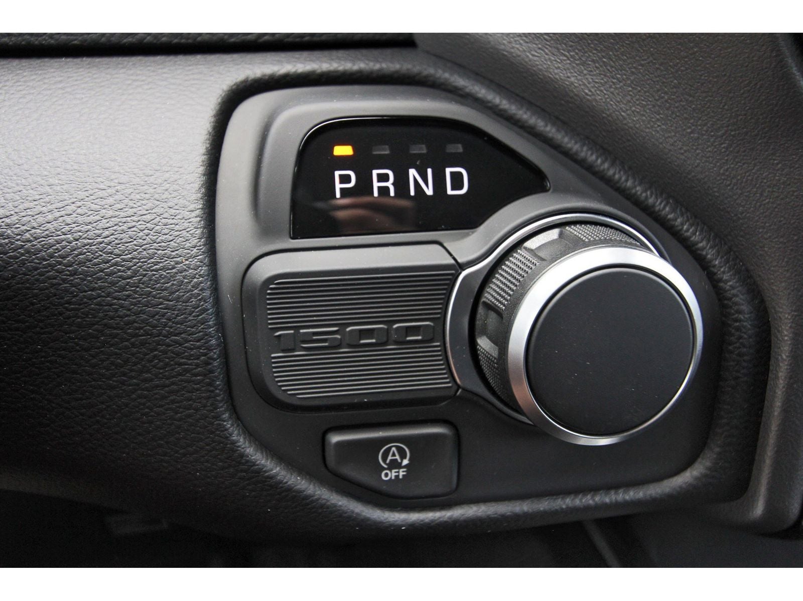 2026 RAM 1500 Big Horn/Lone Star Lone Star 4x2 Crew Cab 5'7" Box