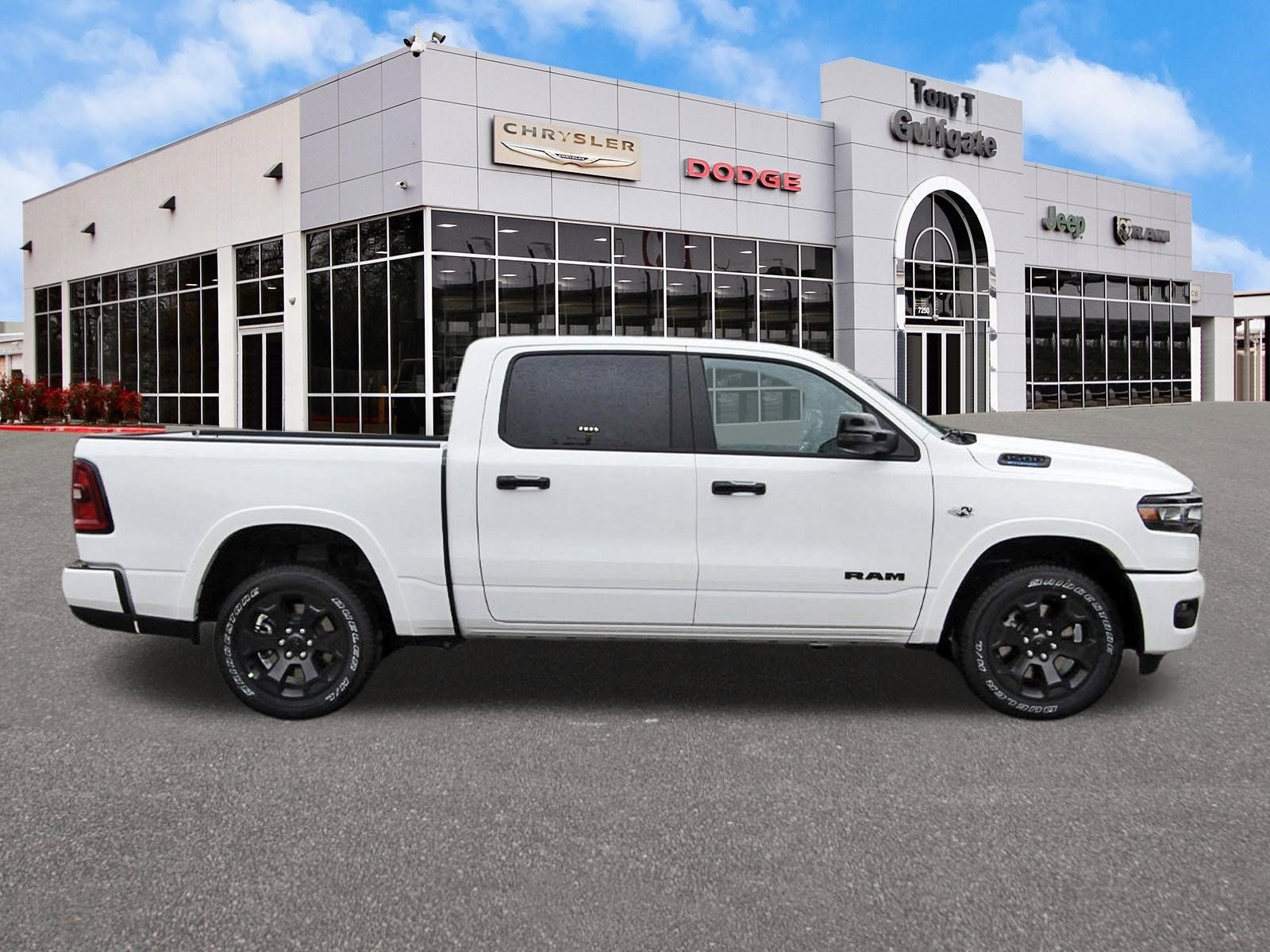 2026 RAM 1500 Big Horn/Lone Star Lone Star 4x2 Crew Cab 5'7" Box