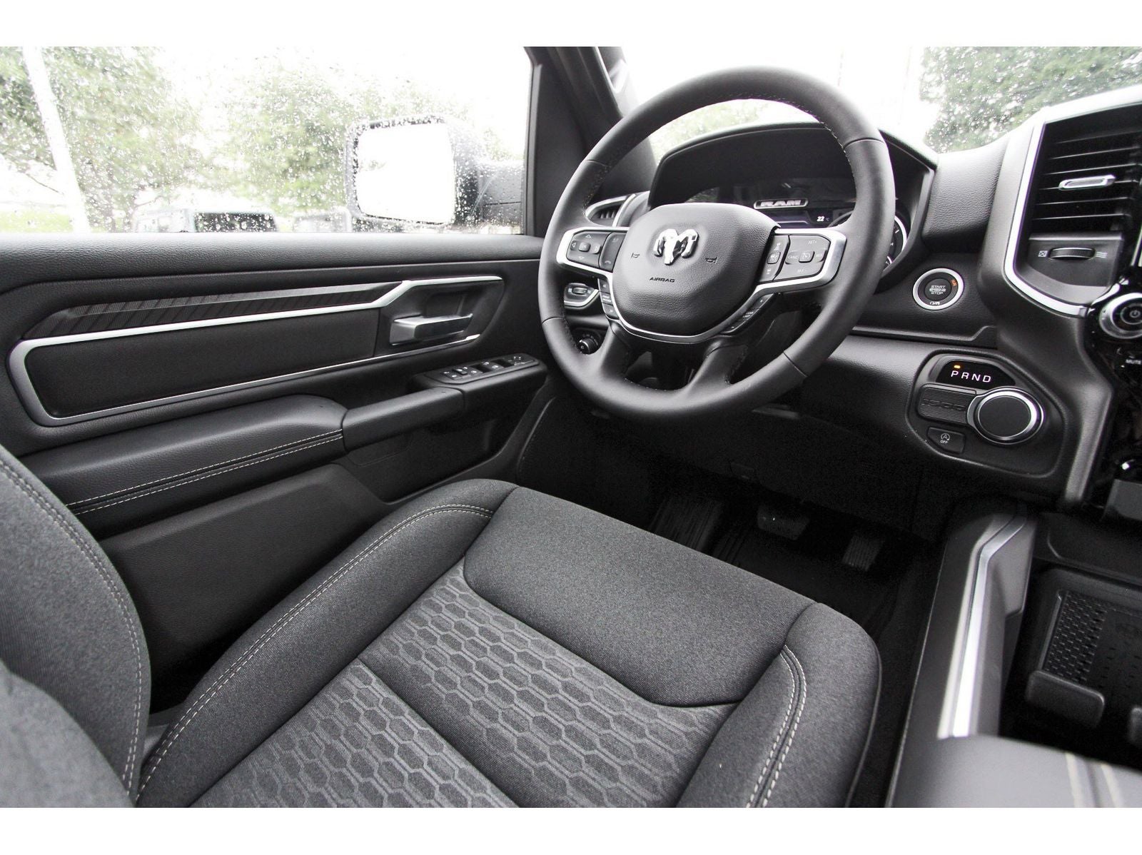 2026 RAM 1500 Big Horn/Lone Star Lone Star 4x2 Crew Cab 5'7" Box
