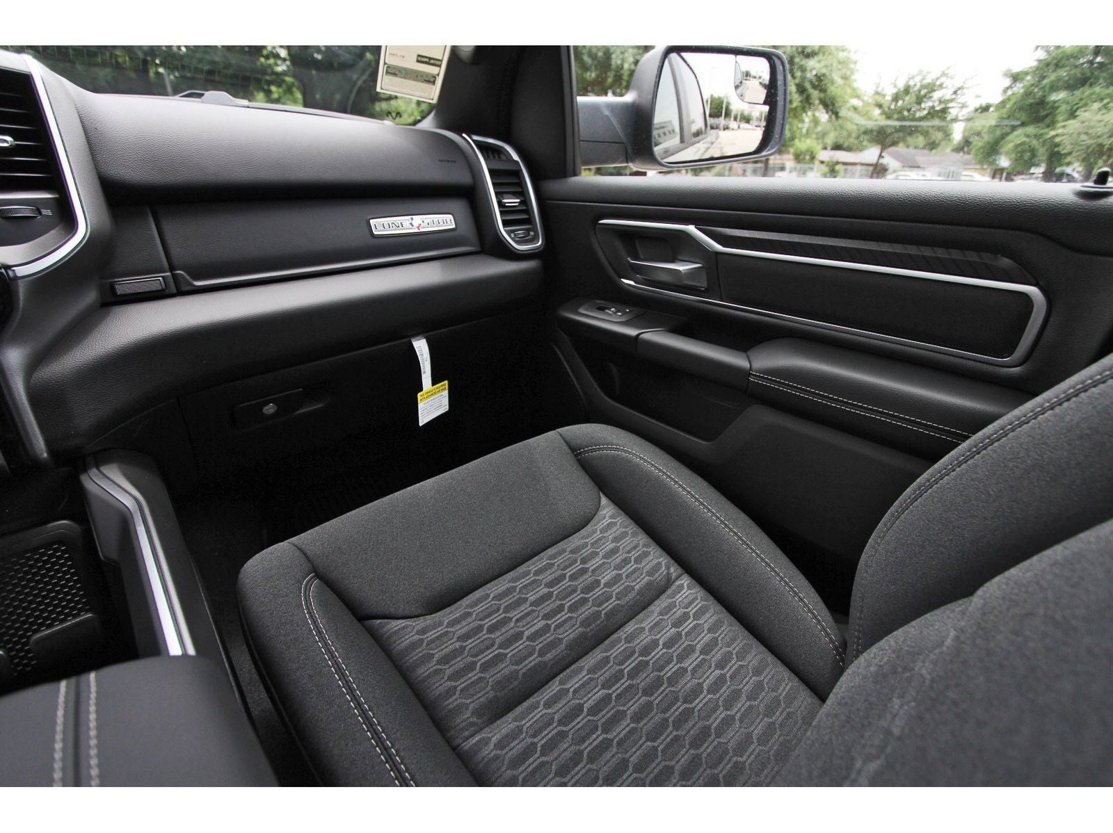 2026 RAM 1500 Big Horn/Lone Star Lone Star 4x2 Crew Cab 5'7" Box