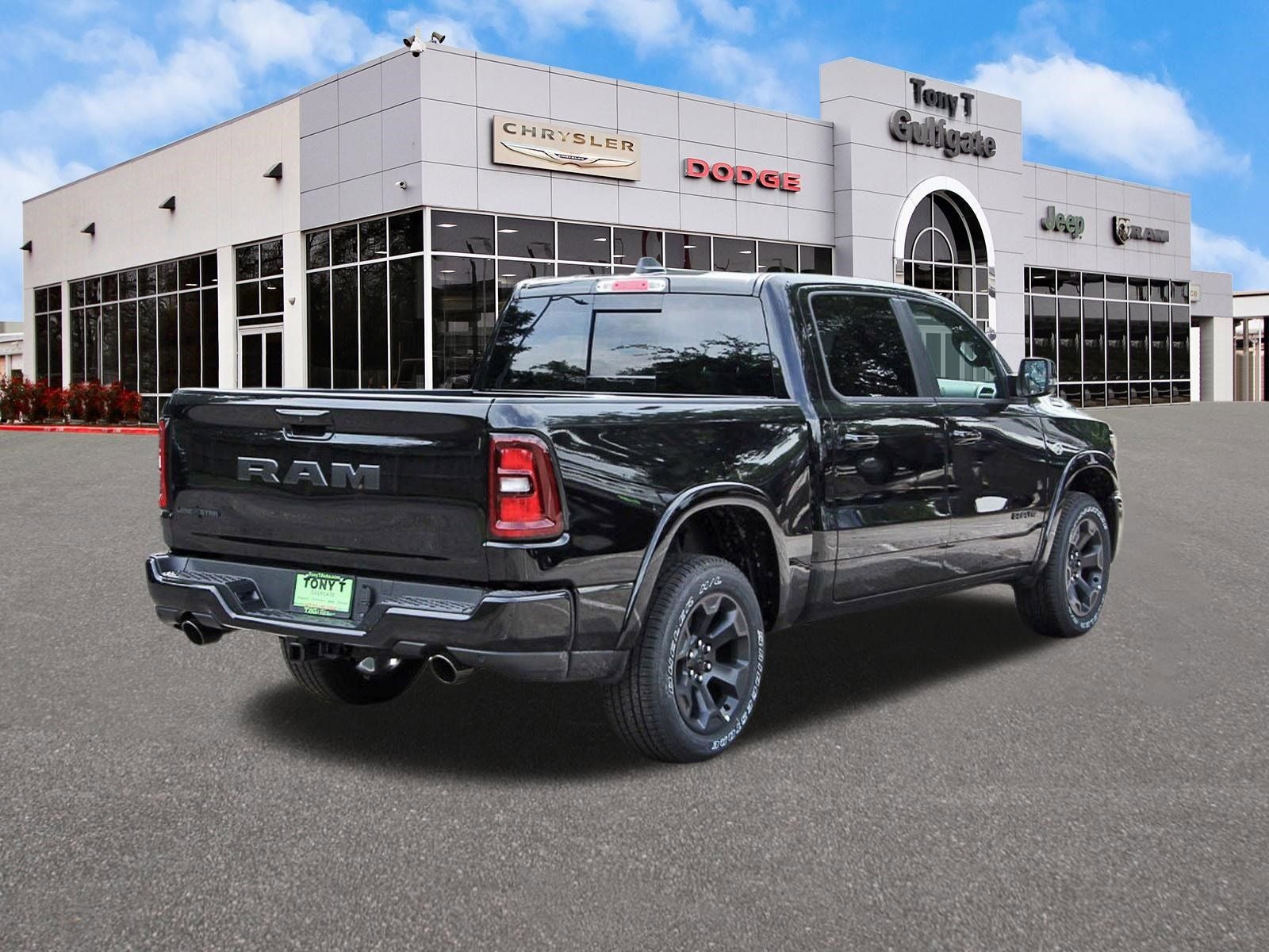 2026 RAM 1500 Big Horn/Lone Star Lone Star 4x2 Crew Cab 5'7" Box
