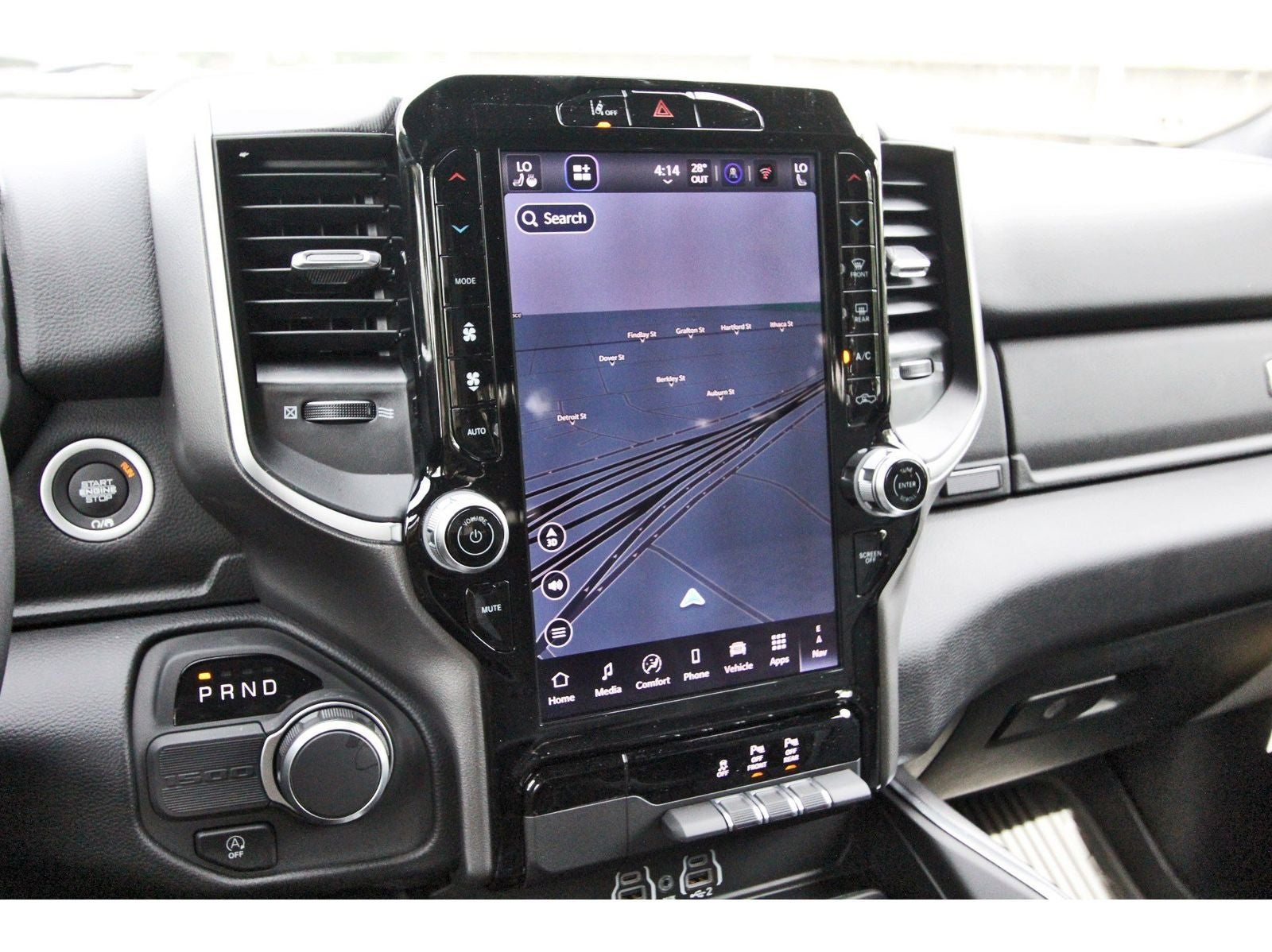 2026 RAM 1500 Big Horn/Lone Star Lone Star 4x2 Crew Cab 5'7" Box