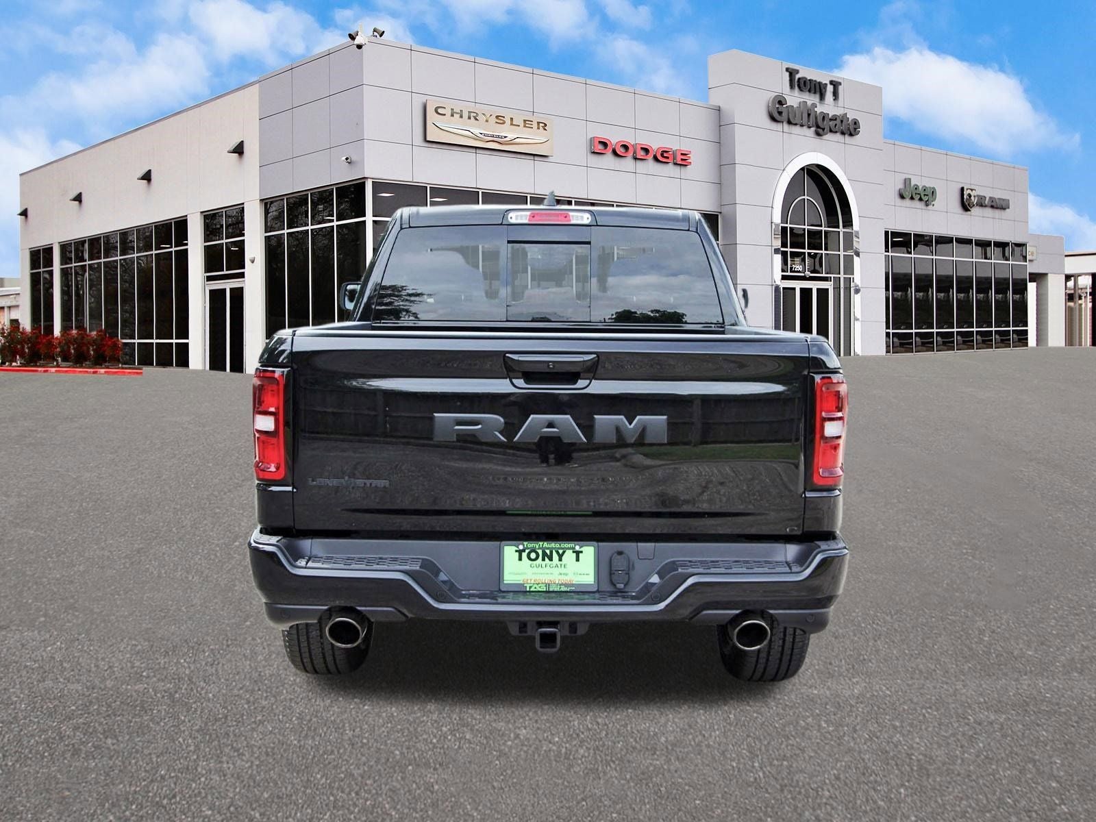 2026 RAM 1500 Big Horn/Lone Star Lone Star 4x2 Crew Cab 5'7" Box