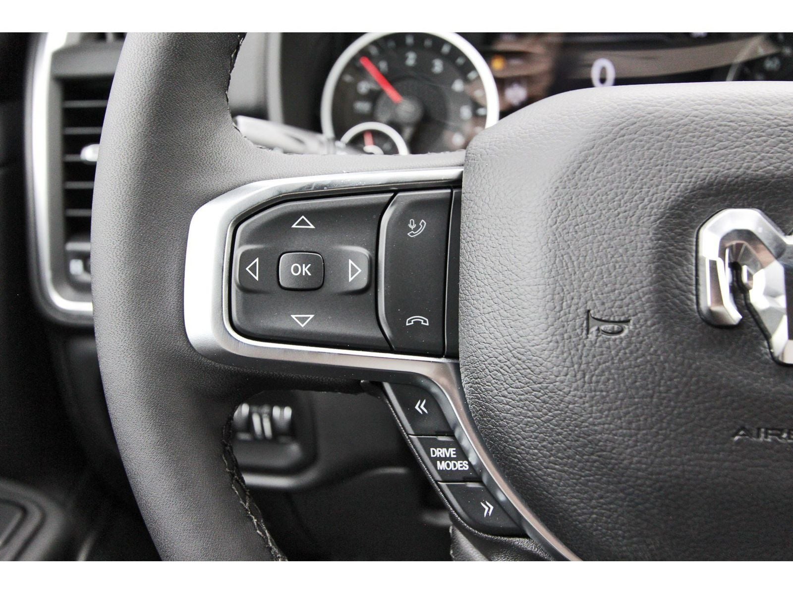 2026 RAM 1500 Big Horn/Lone Star Lone Star 4x2 Crew Cab 5'7" Box