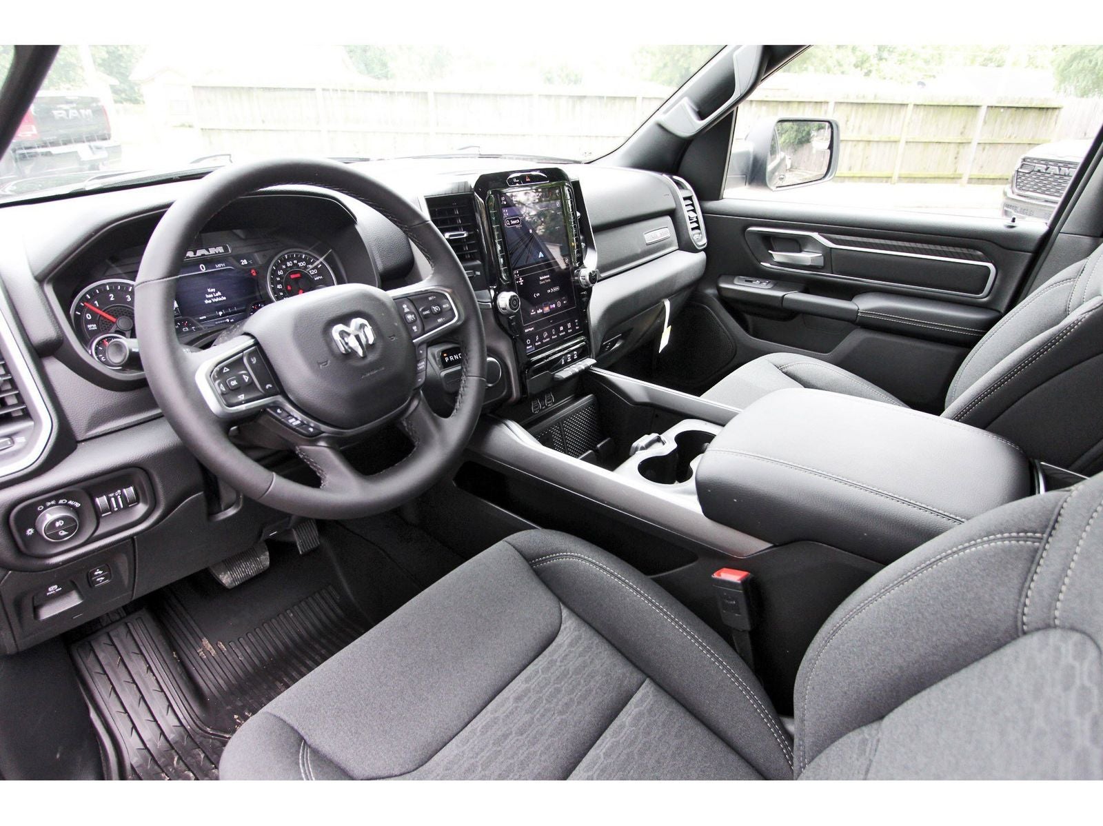 2026 RAM 1500 Big Horn/Lone Star Lone Star 4x2 Crew Cab 5'7" Box