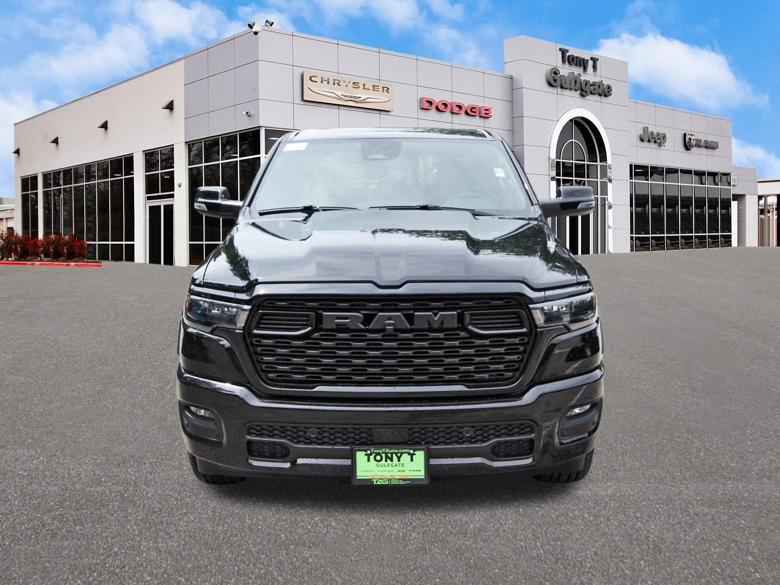 2026 RAM 1500 Big Horn/Lone Star Lone Star 4x2 Crew Cab 5'7" Box