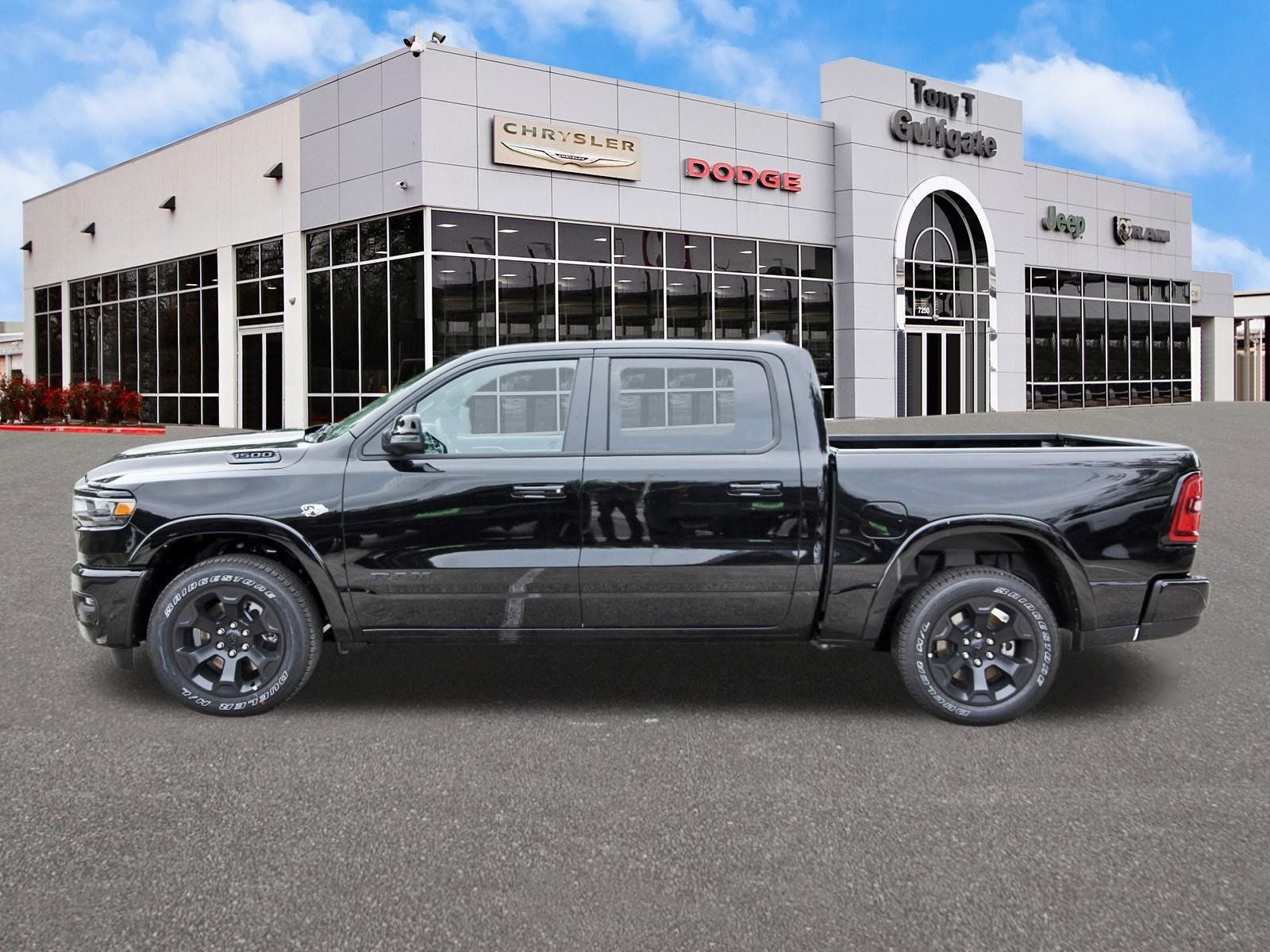 2026 RAM 1500 Big Horn/Lone Star Lone Star 4x2 Crew Cab 5'7" Box
