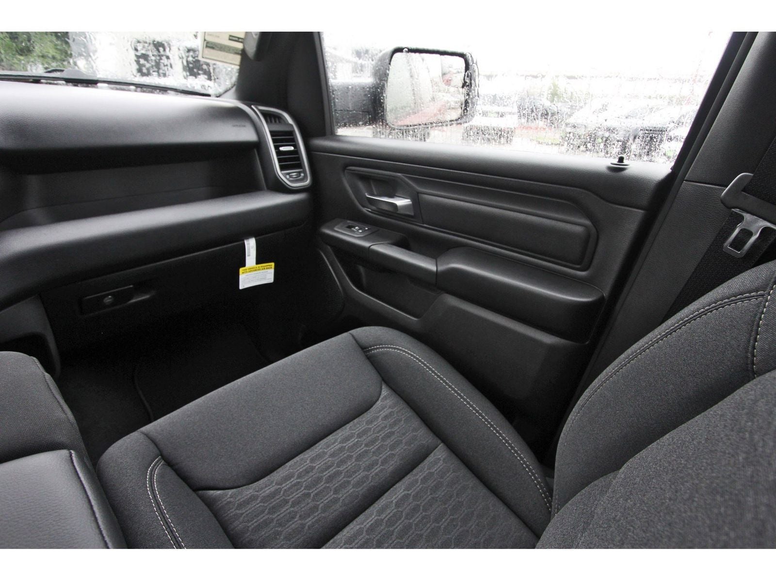 2026 RAM 1500 Express 4x2 Crew Cab 5'7" Box