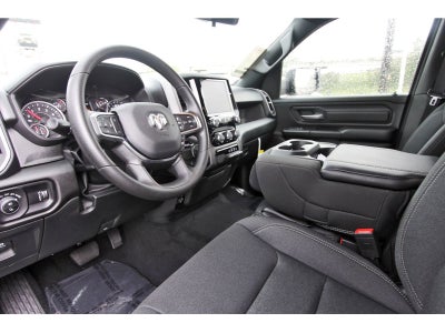 2026 RAM 1500 Express 4x2 Crew Cab 5'7" Box
