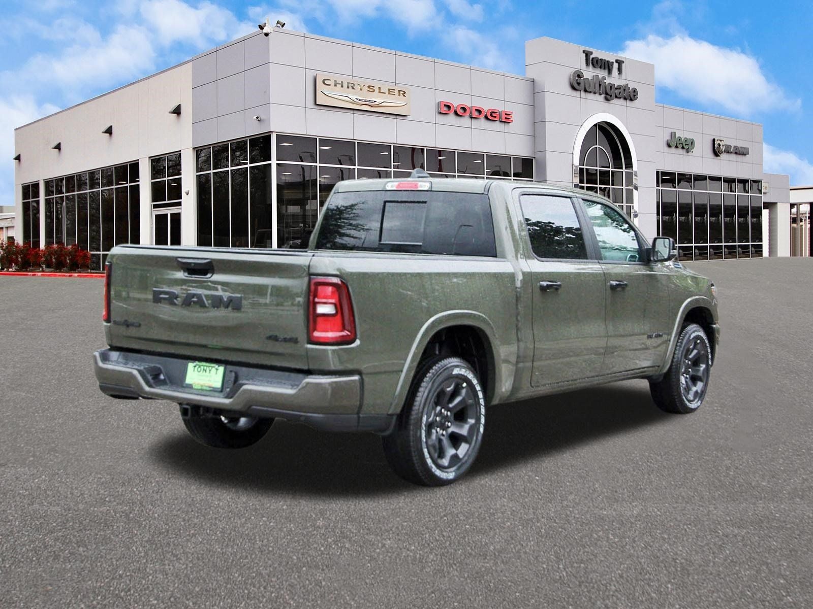 2026 RAM 1500 Big Horn/Lone Star Lone Star 4x4 Crew Cab 5'7" Box