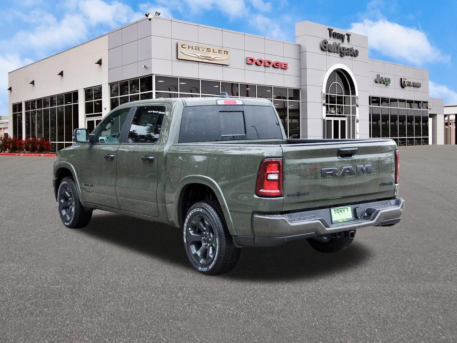 2026 RAM 1500 Big Horn/Lone Star Lone Star 4x4 Crew Cab 5'7" Box