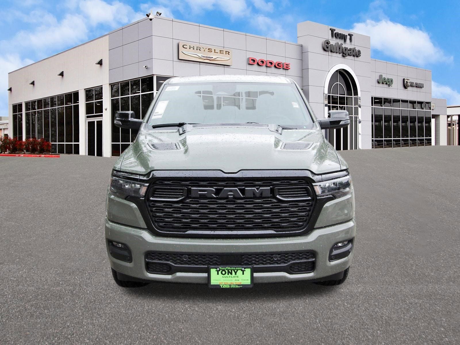 2026 RAM 1500 Big Horn/Lone Star Lone Star 4x4 Crew Cab 5'7" Box