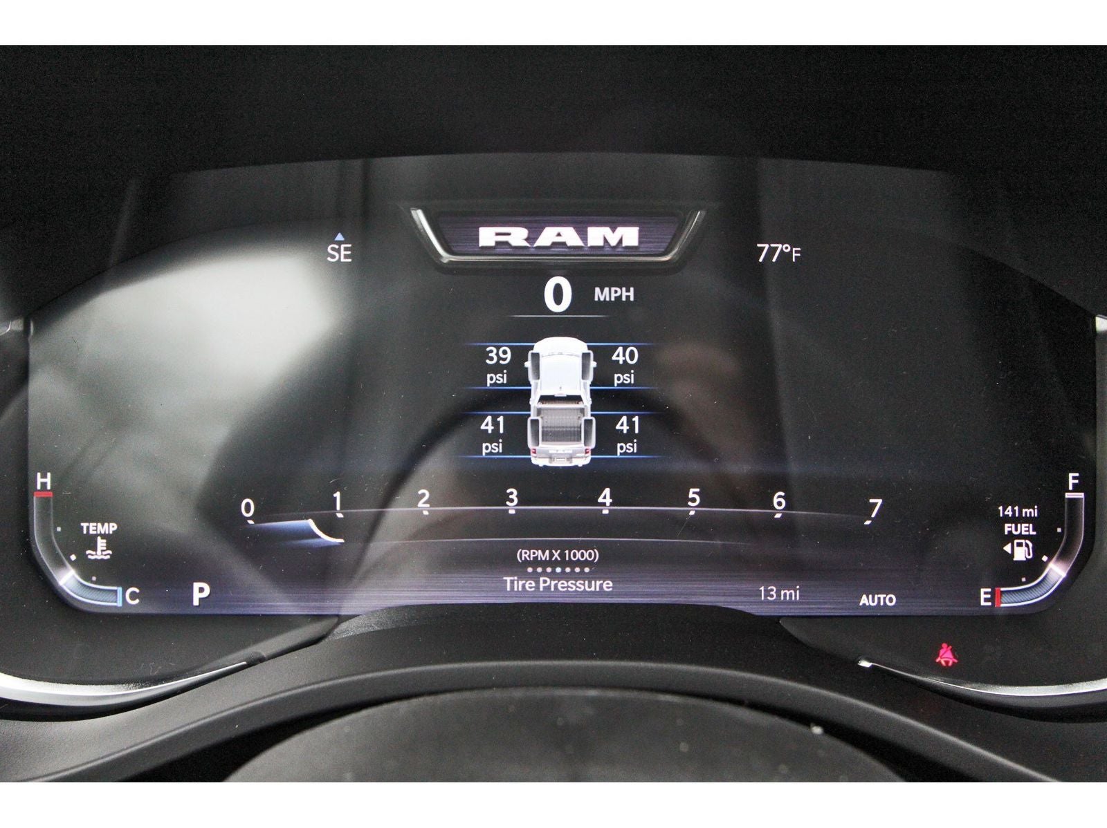 2026 RAM 1500 Big Horn/Lone Star Lone Star 4x4 Crew Cab 5'7" Box