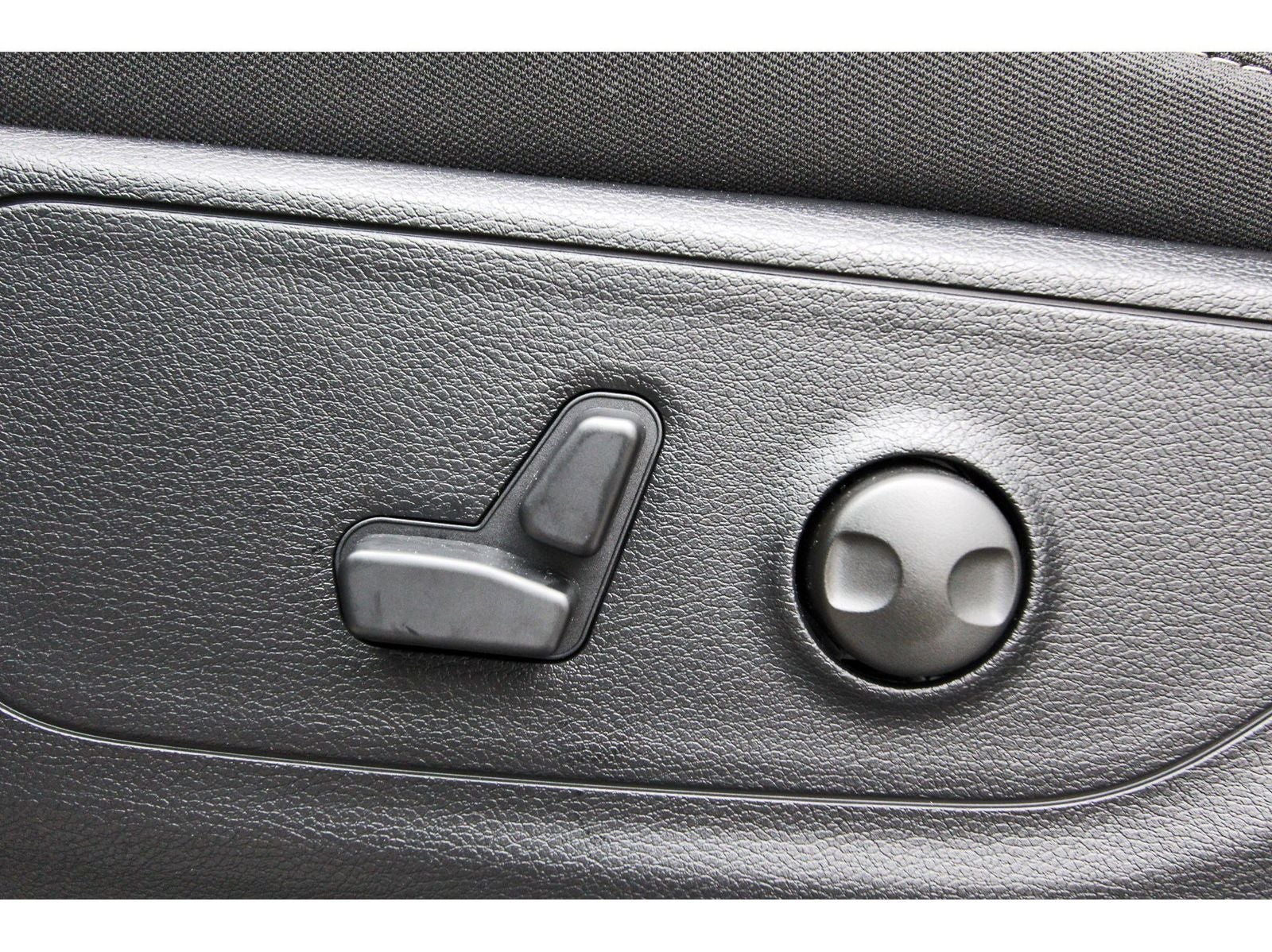 2026 RAM 1500 Big Horn/Lone Star Lone Star 4x4 Crew Cab 5'7" Box