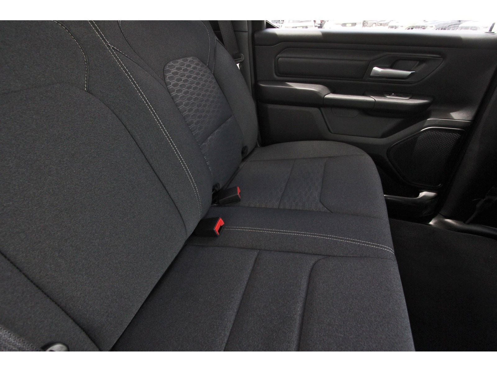 2026 RAM 1500 Express 4x4 Crew Cab 5'7" Box
