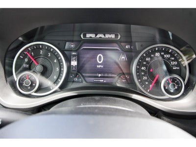 2026 RAM 1500 Express 4x4 Crew Cab 5'7" Box