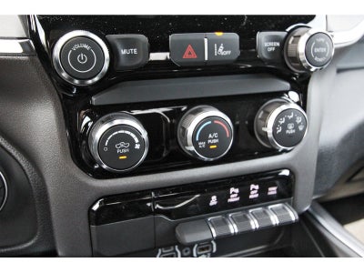 2026 RAM 1500 Express 4x4 Crew Cab 5'7" Box