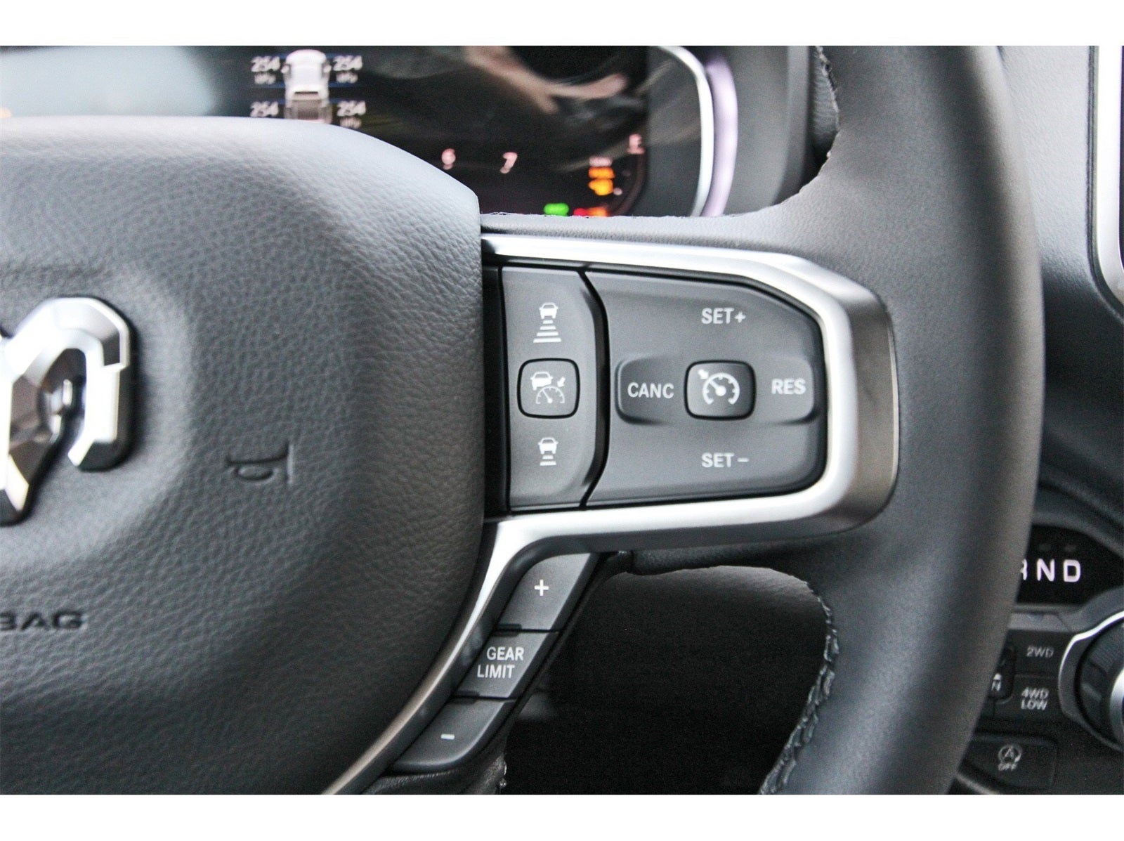 2026 RAM 1500 Big Horn/Lone Star Lone Star 4x4 Crew Cab 5'7" Box