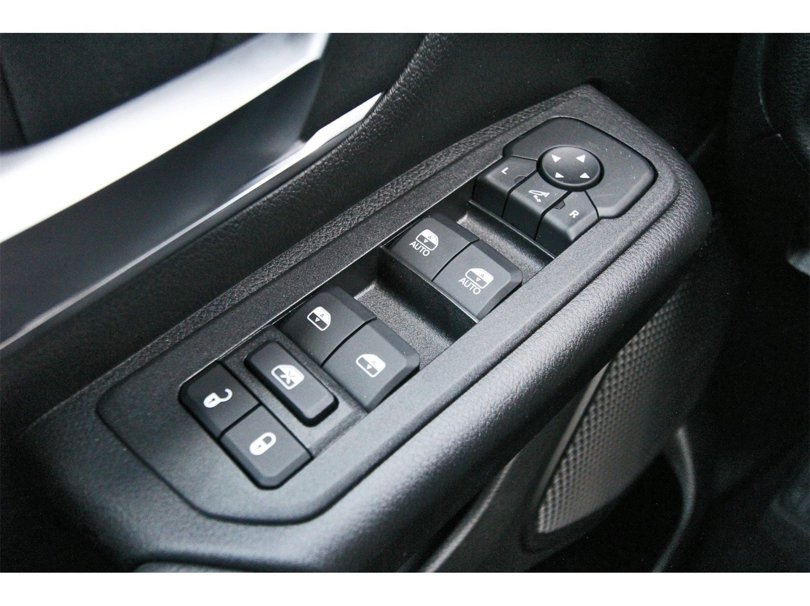 2026 RAM 1500 Big Horn/Lone Star Lone Star 4x4 Crew Cab 5'7" Box