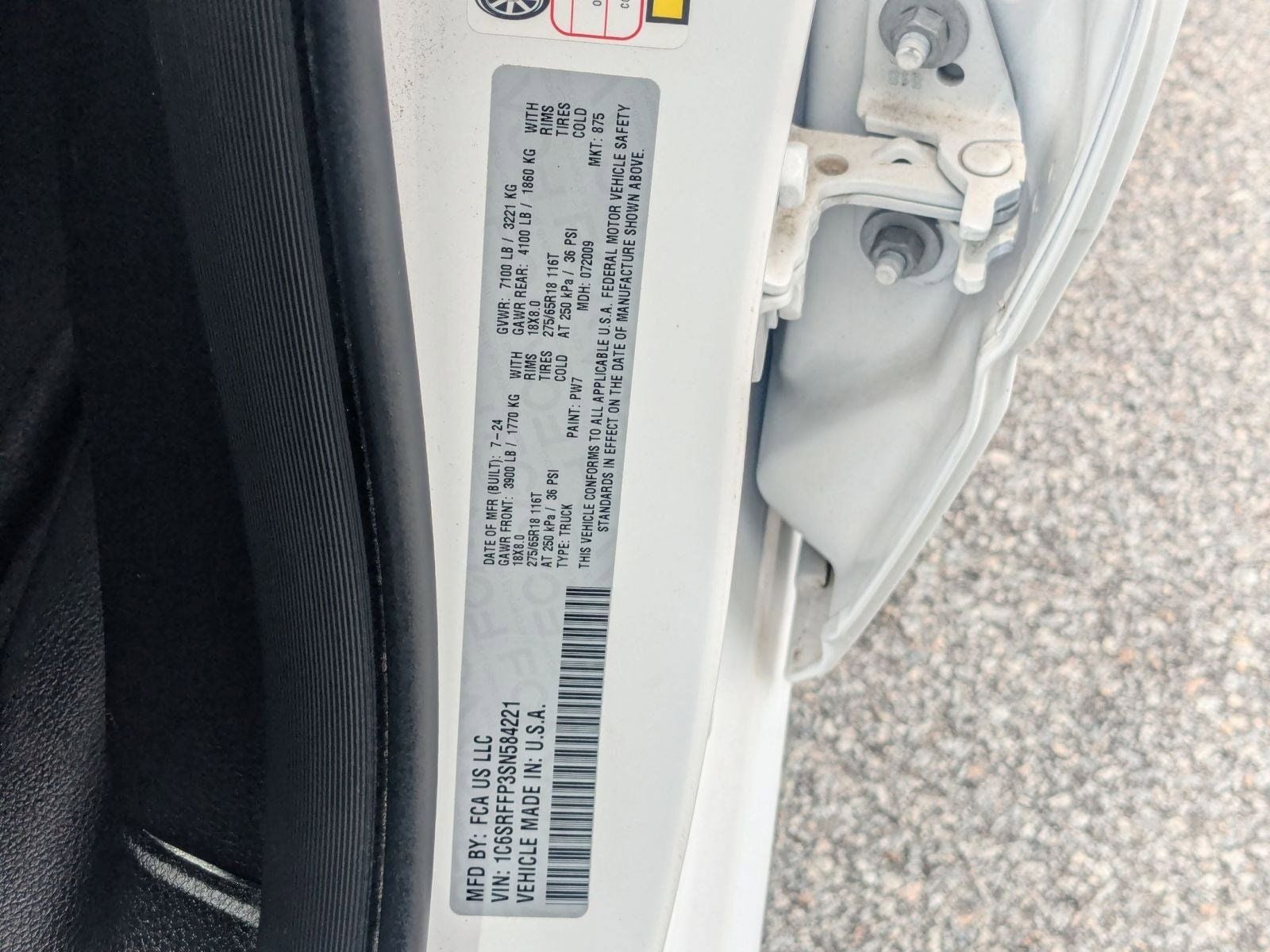 2025 RAM 1500 Big Horn/Lone Star