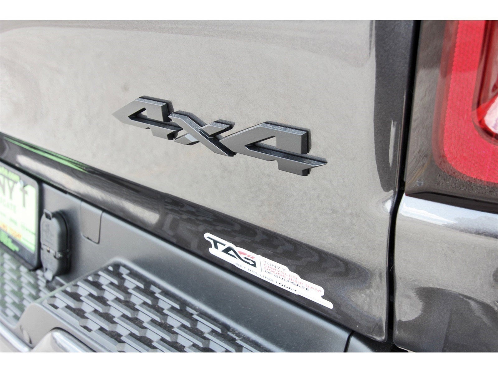 2026 RAM 1500 Big Horn/Lone Star Lone Star 4x4 Crew Cab 5'7" Box