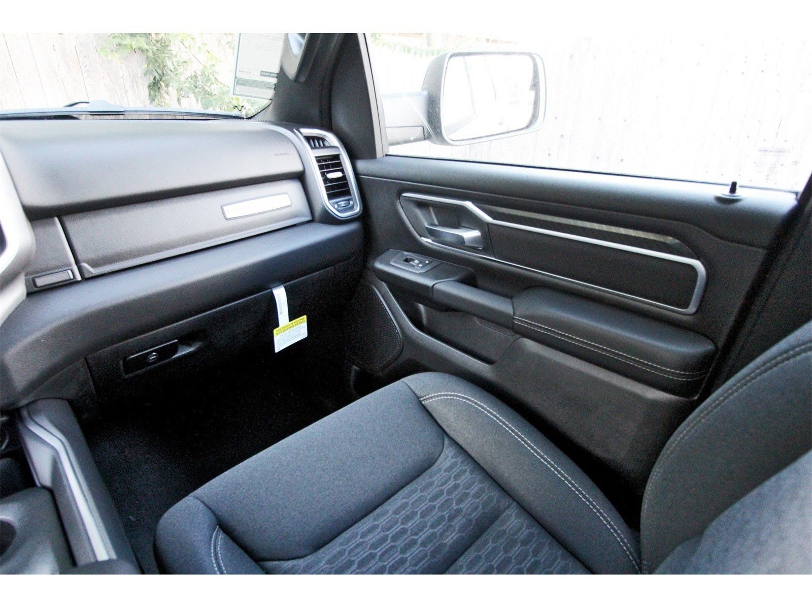 2026 RAM 1500 Big Horn/Lone Star Lone Star 4x4 Crew Cab 5'7" Box