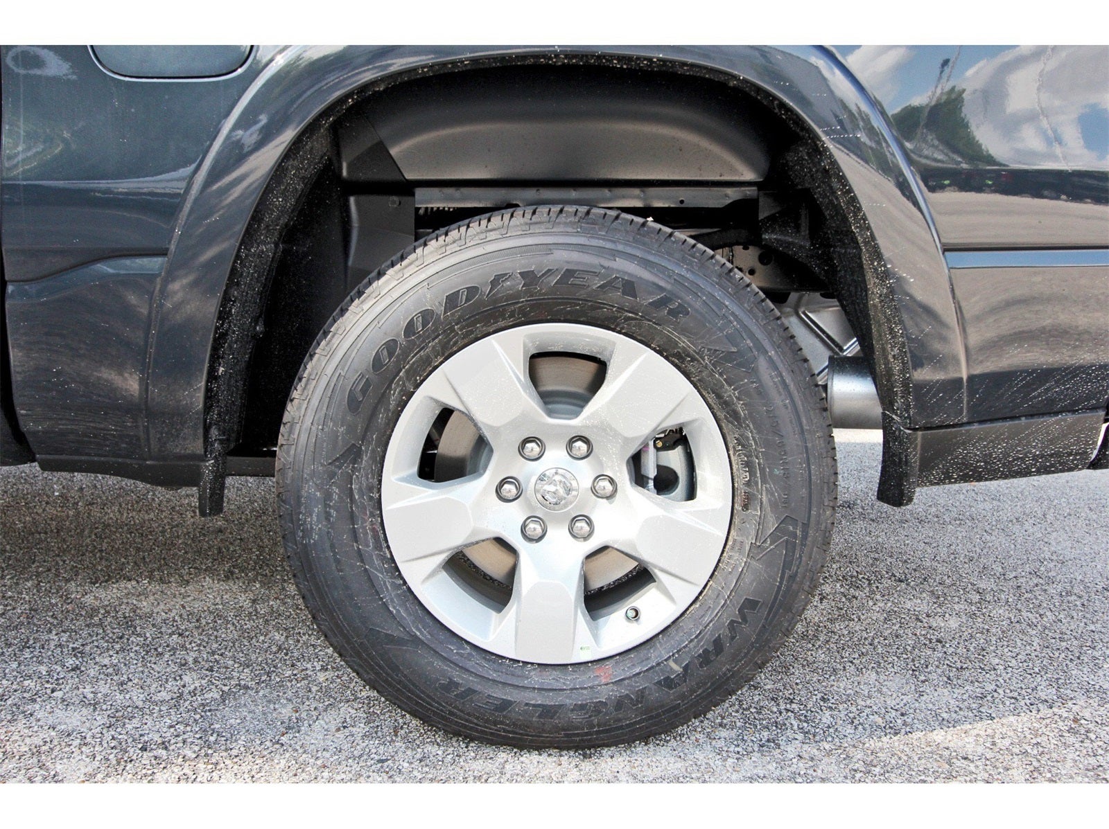 2026 RAM 1500 Big Horn/Lone Star Lone Star 4x4 Crew Cab 5'7" Box