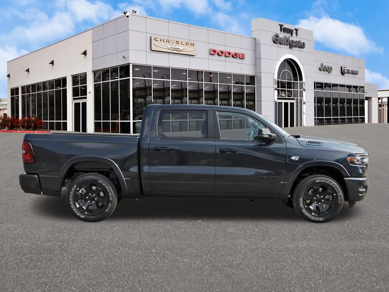 2026 RAM 1500 Big Horn/Lone Star Lone Star 4x4 Crew Cab 5'7" Box