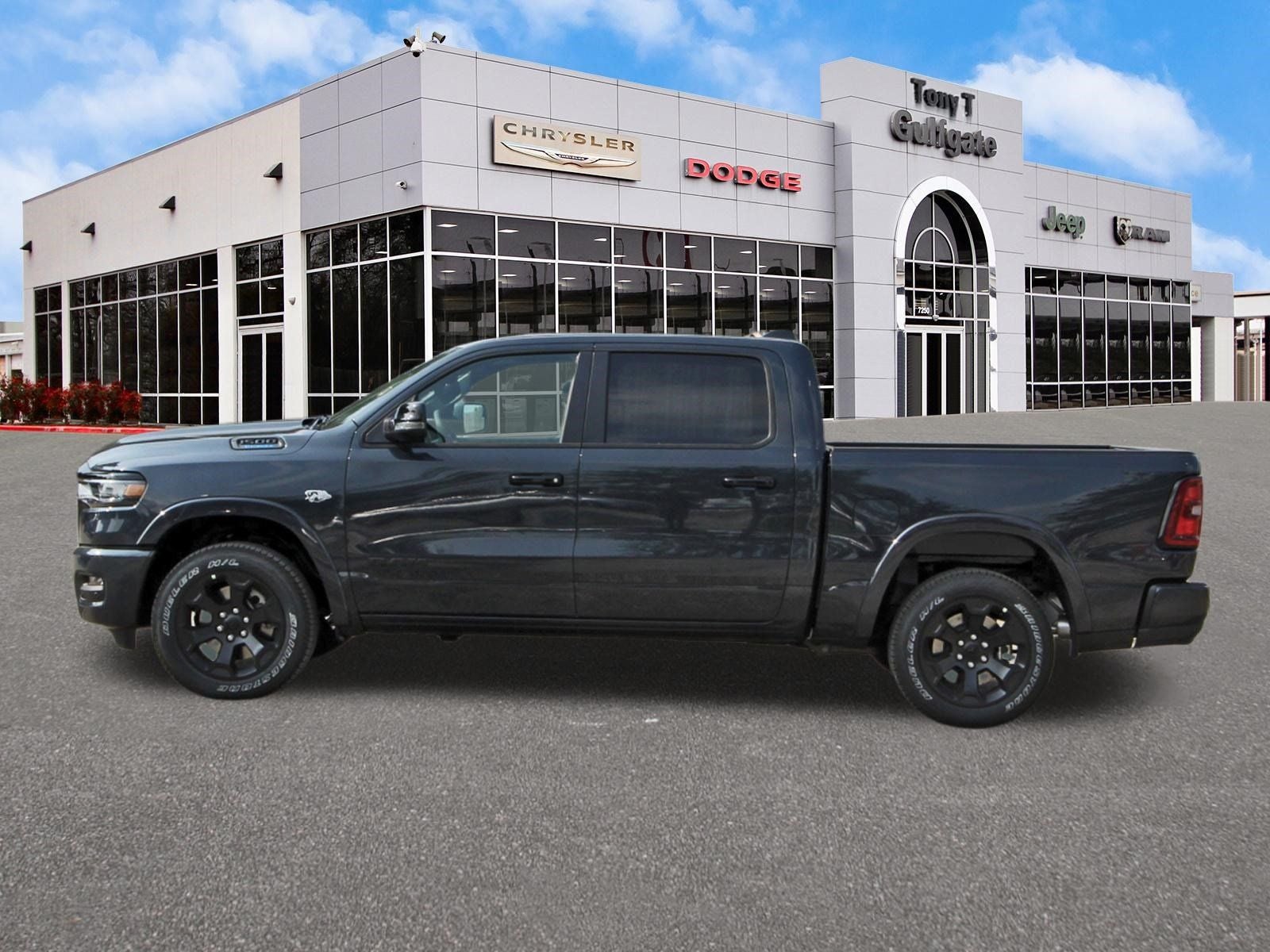 2026 RAM 1500 Big Horn/Lone Star Lone Star 4x4 Crew Cab 5'7" Box