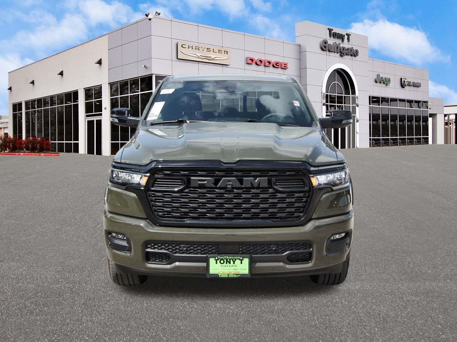 2026 RAM 1500 Big Horn/Lone Star Lone Star 4x4 Crew Cab 5'7" Box