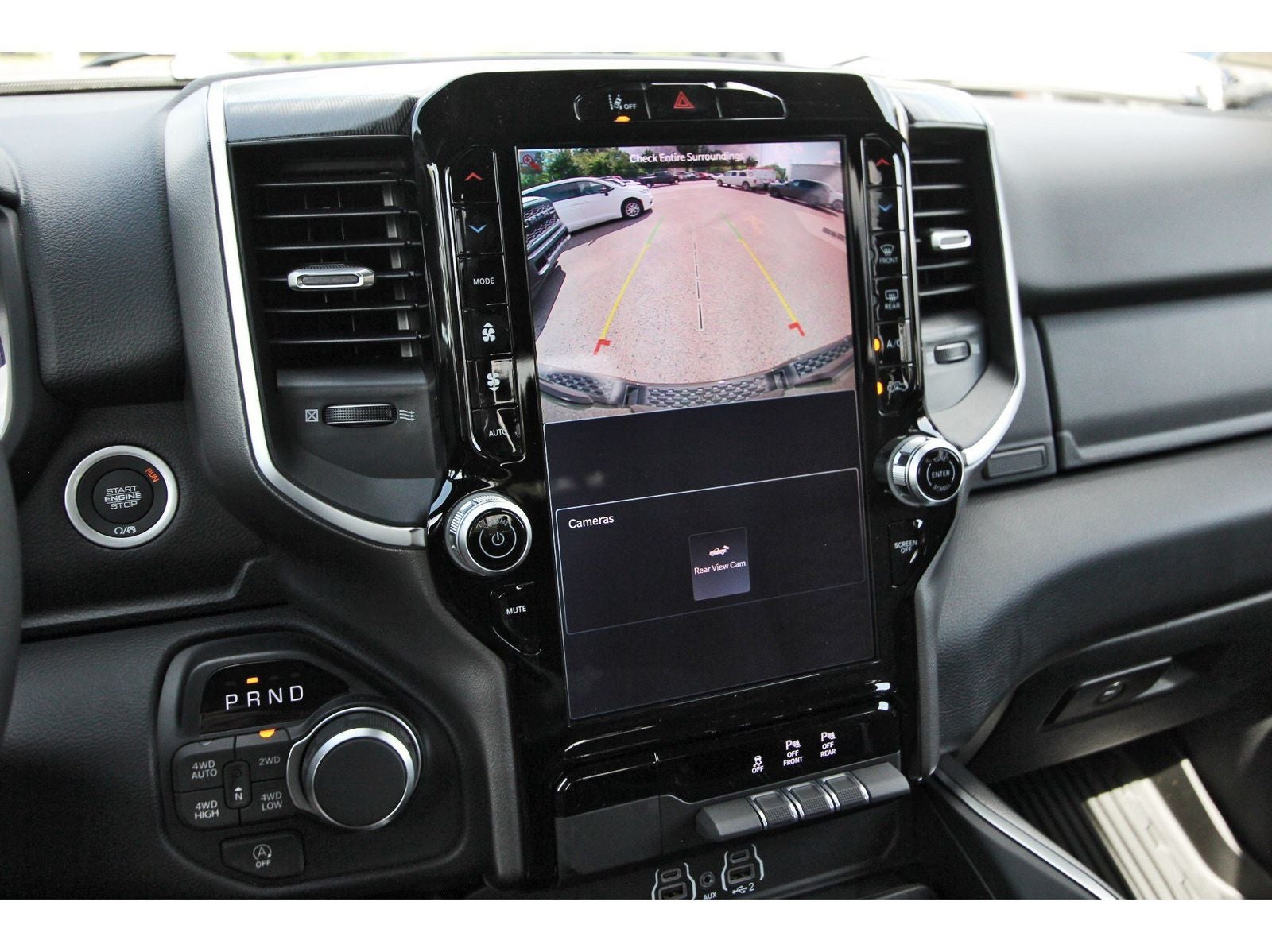 2026 RAM 1500 Big Horn/Lone Star Lone Star 4x4 Crew Cab 5'7" Box