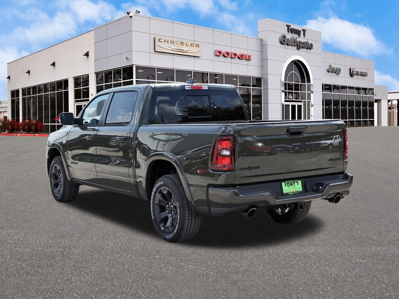 2026 RAM 1500 Big Horn/Lone Star Lone Star 4x4 Crew Cab 5'7" Box