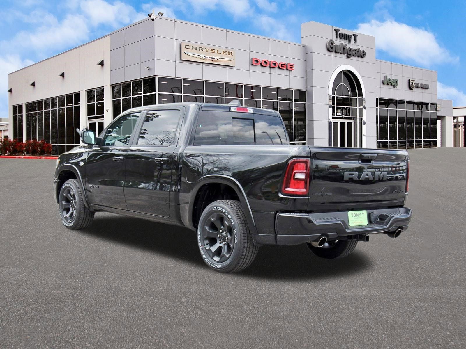 2026 RAM 1500 Big Horn/Lone Star Lone Star 4x4 Crew Cab 5'7" Box