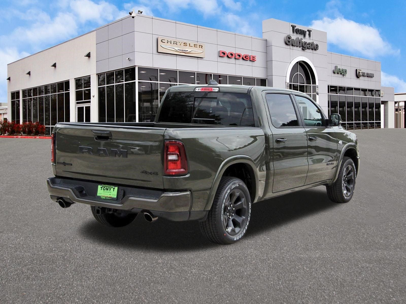 2026 RAM 1500 Big Horn/Lone Star Lone Star 4x4 Crew Cab 5'7" Box
