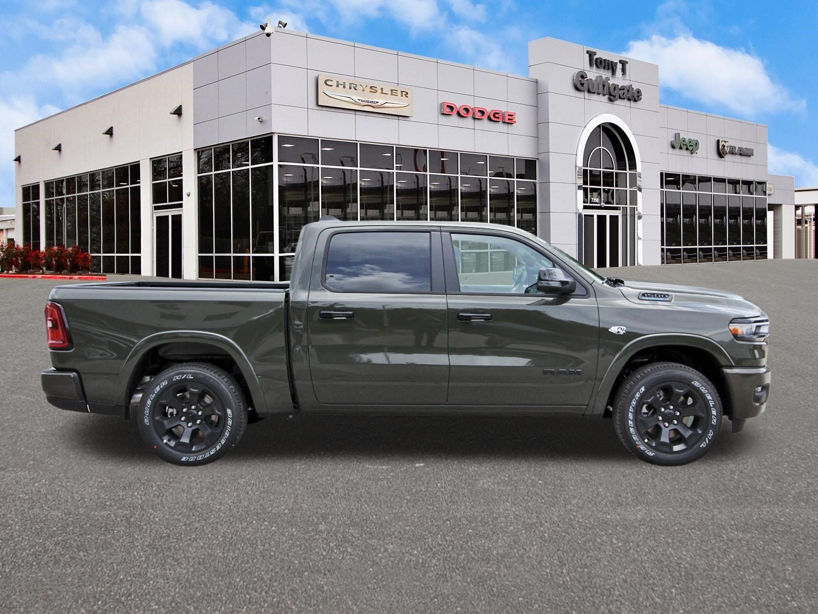 2026 RAM 1500 Big Horn/Lone Star Lone Star 4x4 Crew Cab 5'7" Box