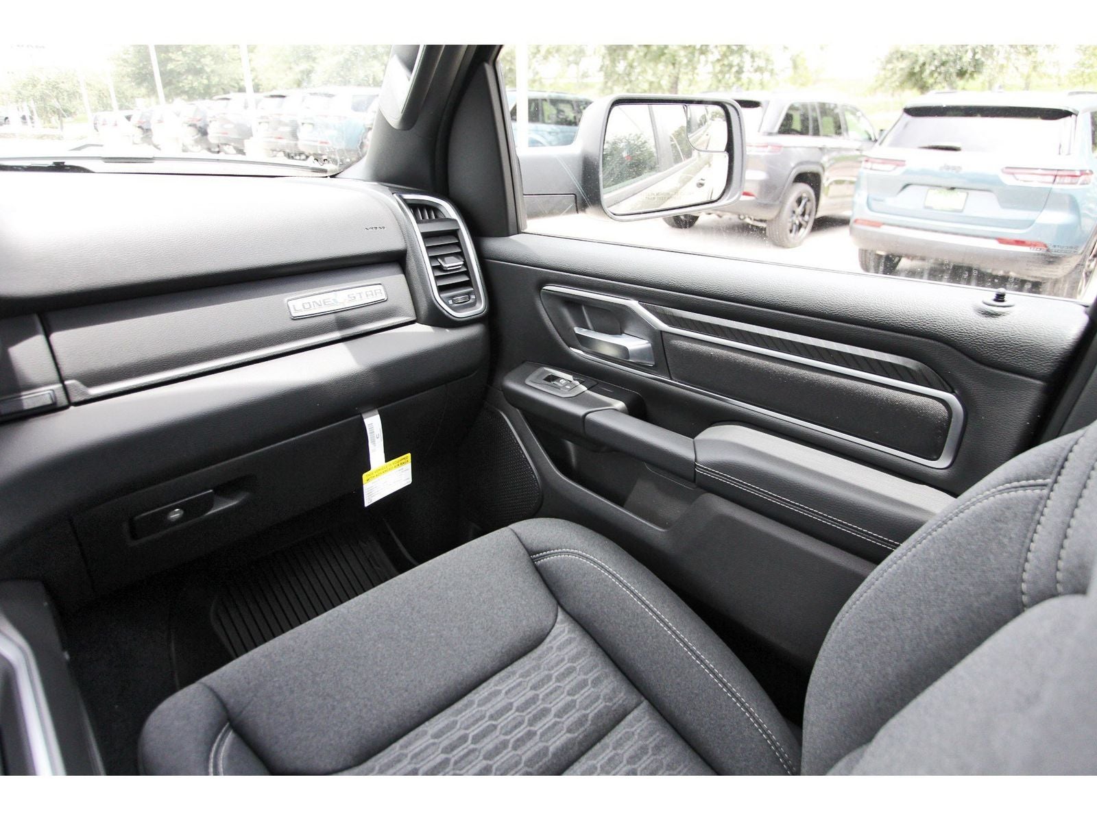 2026 RAM 1500 Big Horn/Lone Star Lone Star 4x4 Crew Cab 5'7" Box