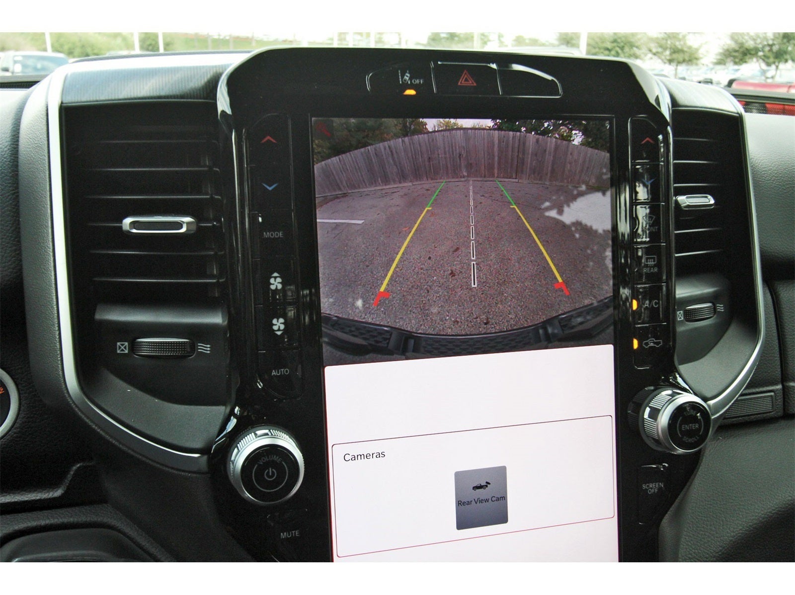 2026 RAM 1500 Big Horn/Lone Star Lone Star 4x4 Crew Cab 5'7" Box