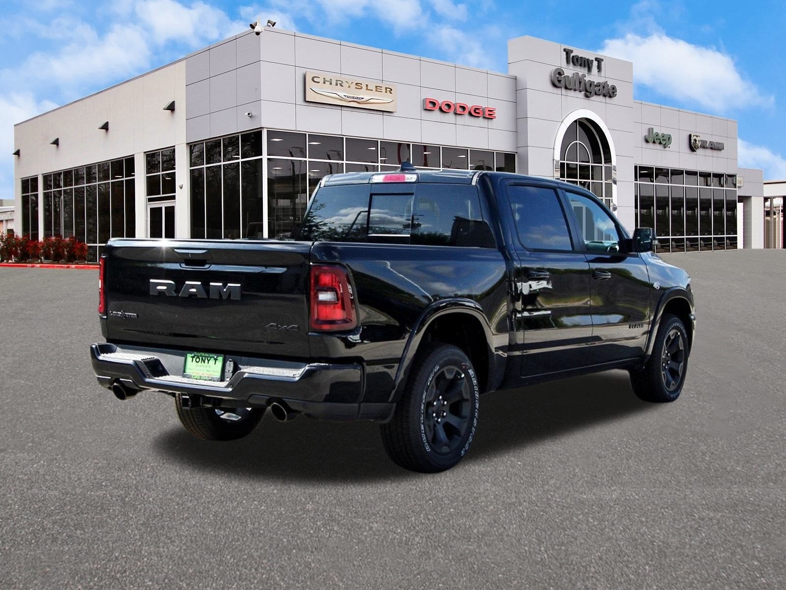 2026 RAM 1500 Big Horn/Lone Star Lone Star 4x4 Crew Cab 5'7" Box