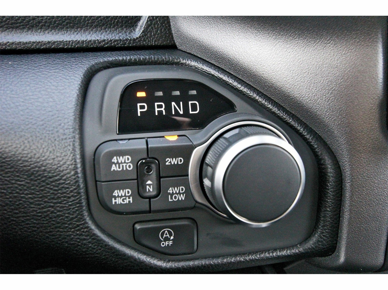 2026 RAM 1500 Big Horn/Lone Star Lone Star 4x4 Crew Cab 5'7" Box