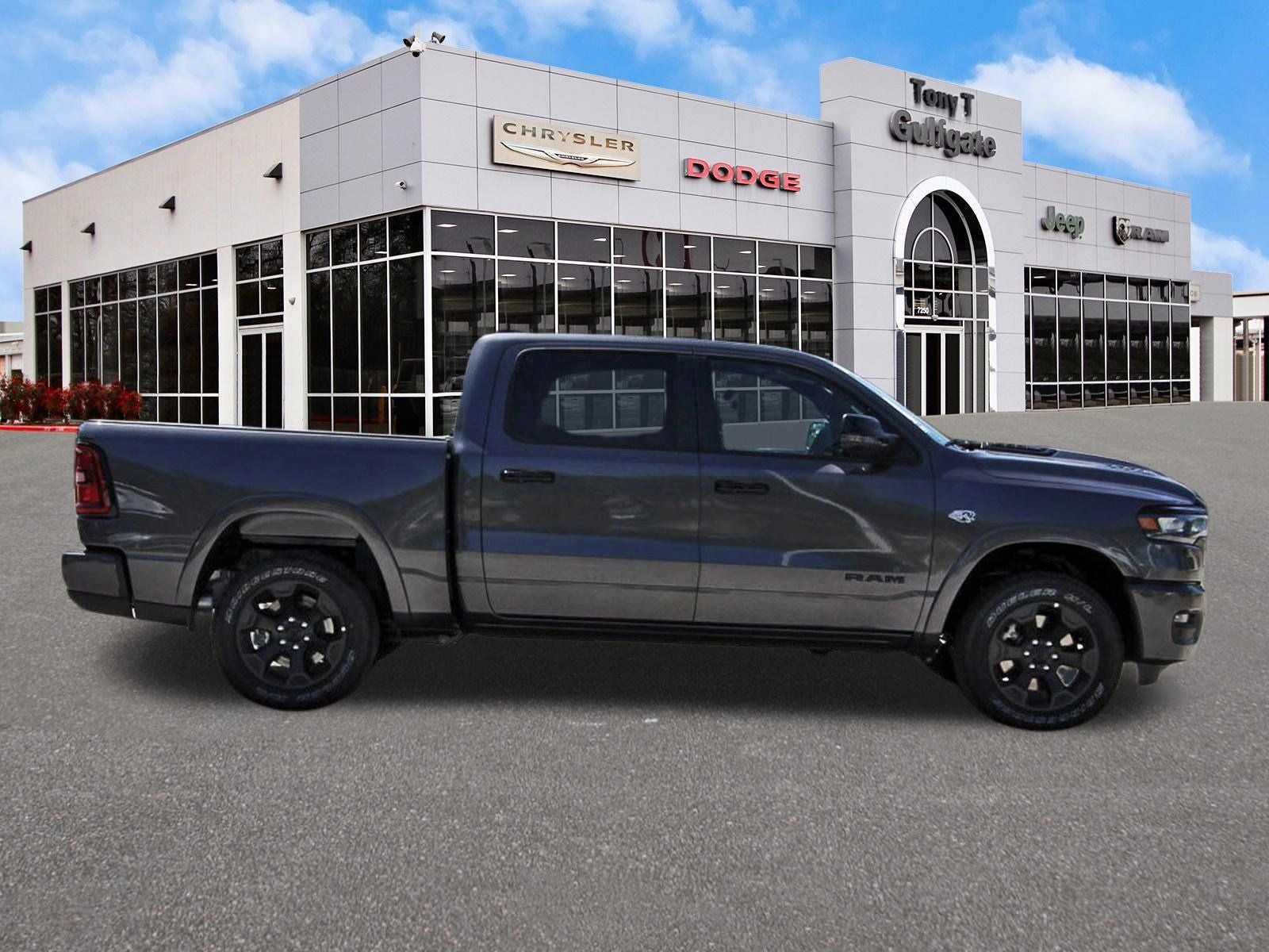 2026 RAM 1500 Big Horn/Lone Star Lone Star 4x4 Crew Cab 5'7" Box