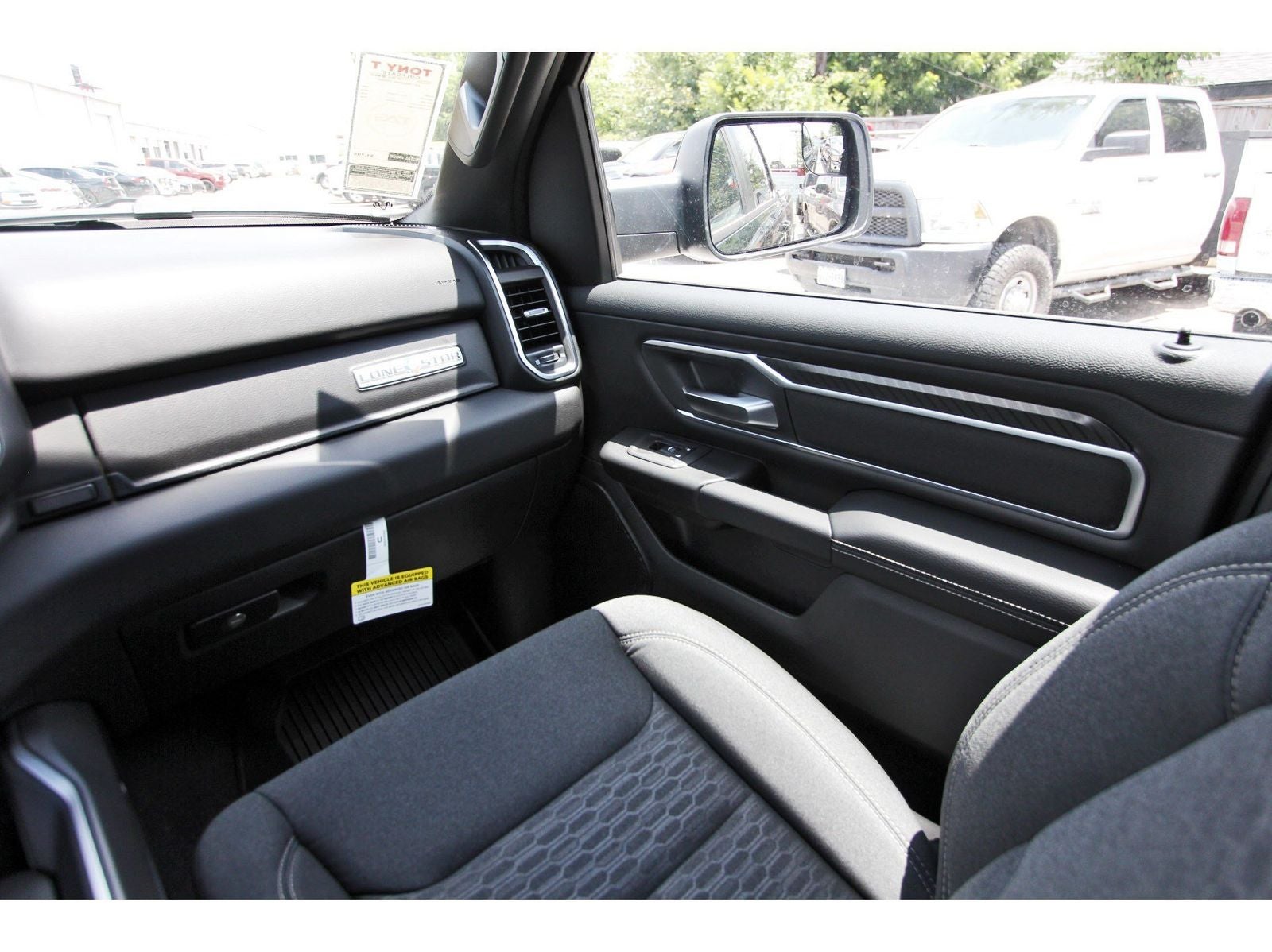 2026 RAM 1500 Big Horn/Lone Star Lone Star 4x4 Crew Cab 5'7" Box