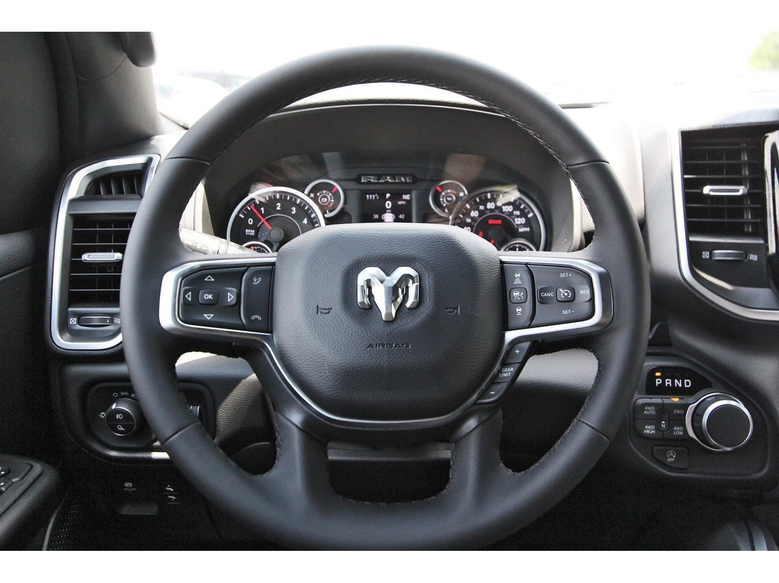 2026 RAM 1500 Big Horn/Lone Star Lone Star 4x4 Crew Cab 5'7" Box