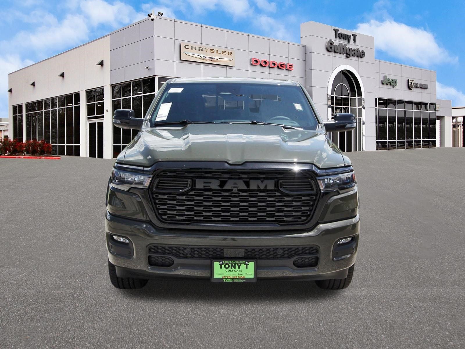 2026 RAM 1500 Big Horn/Lone Star Lone Star 4x4 Crew Cab 5'7" Box