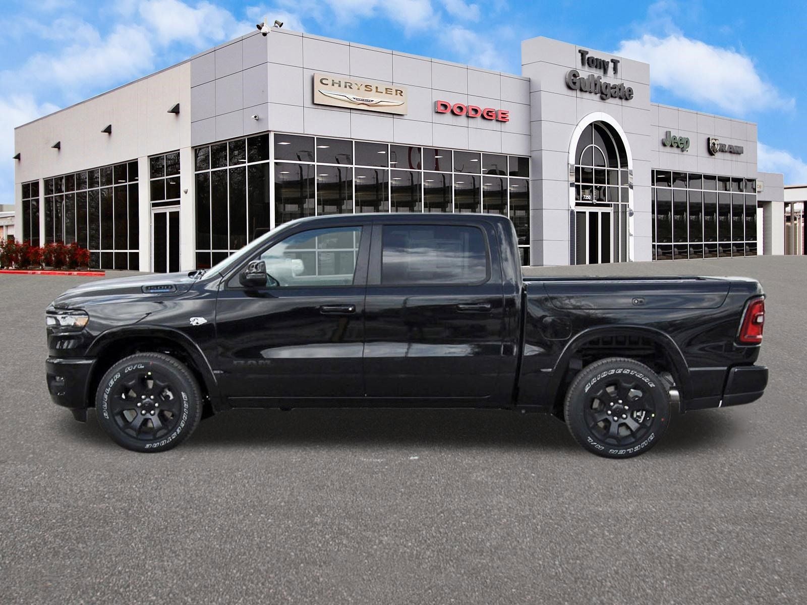 2026 RAM 1500 Big Horn/Lone Star Lone Star 4x4 Crew Cab 5'7" Box